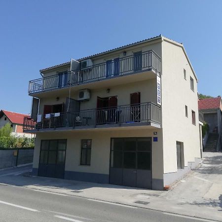 Apartments Sadina Skradin Eksteriør bilde
