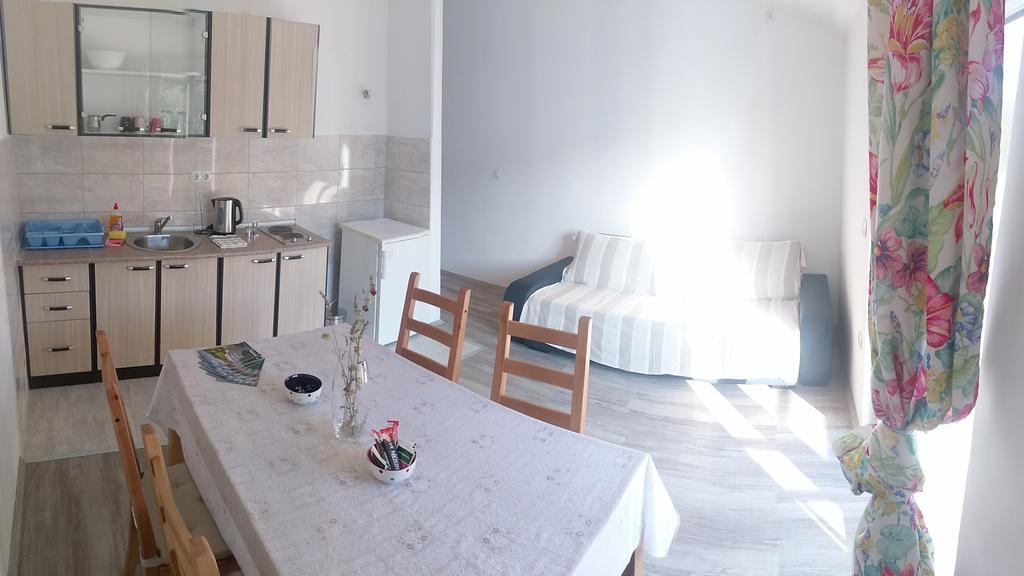 Apartments Sadina Skradin Eksteriør bilde