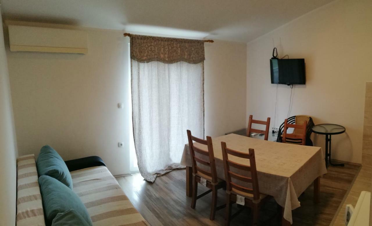 Apartments Sadina Skradin Eksteriør bilde